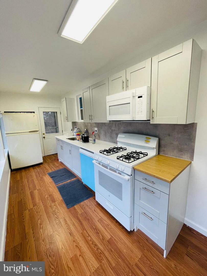 9066 Baltimore Ave Property Photo 11