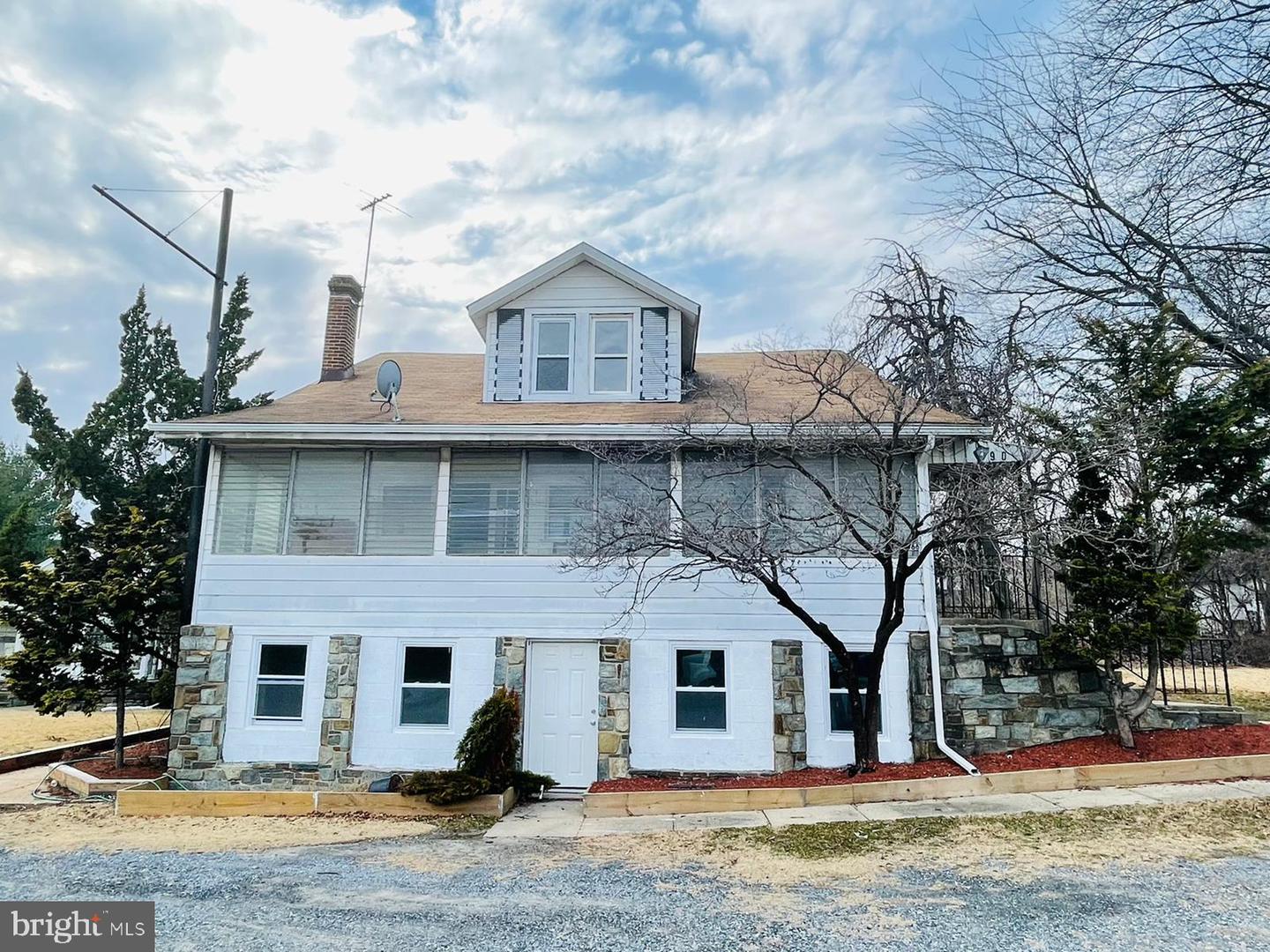 9066 Baltimore Ave Property Photo 44