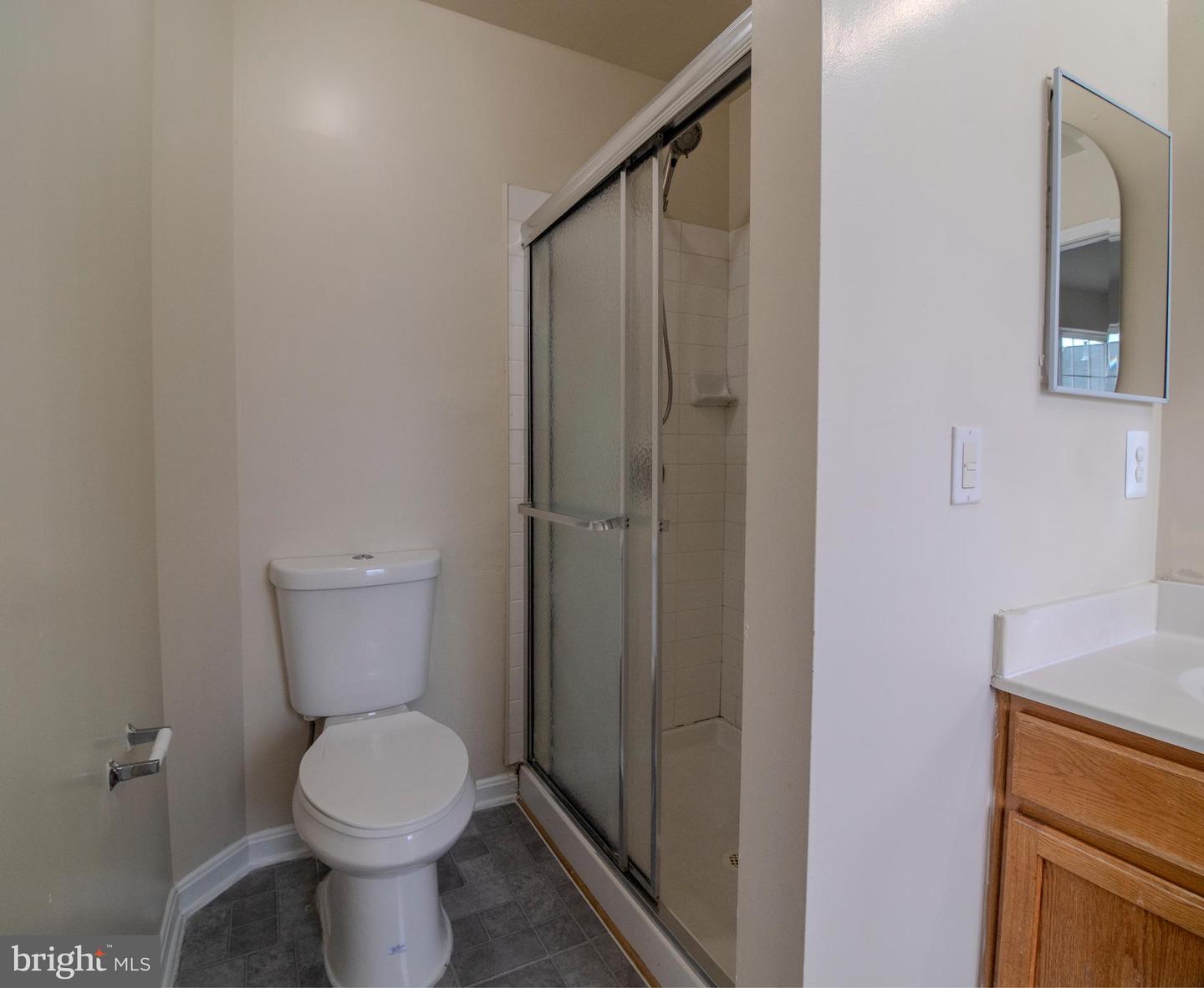 15518 Kennett Square Way Property Photo 6