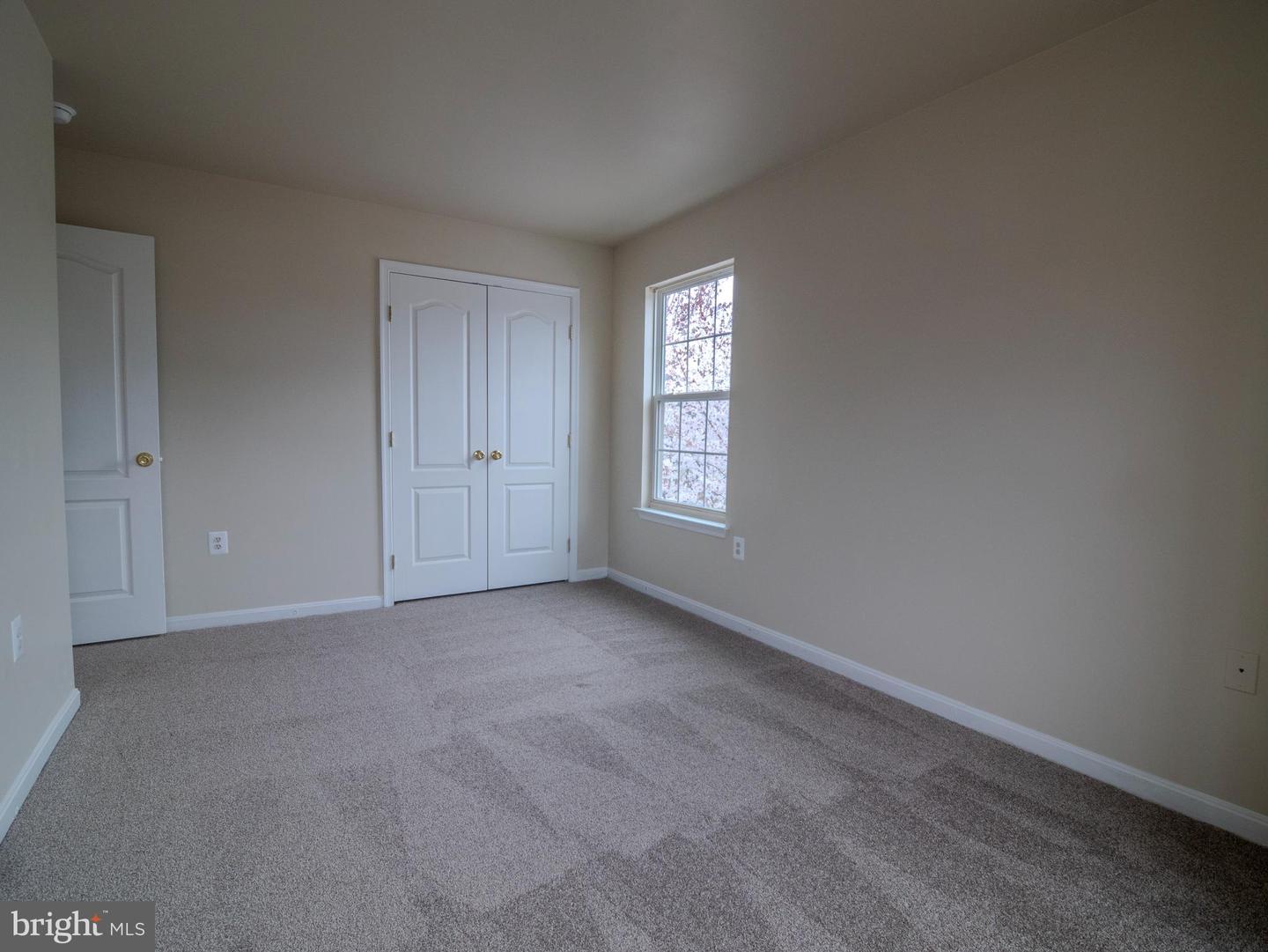 15518 Kennett Square Way Property Photo 12