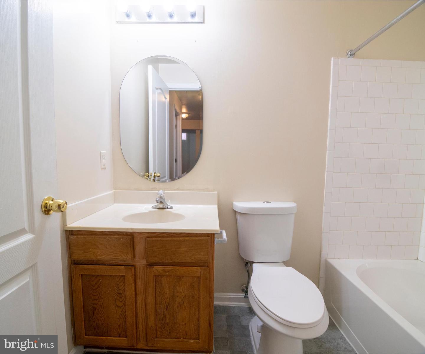 15518 Kennett Square Way Property Photo 23