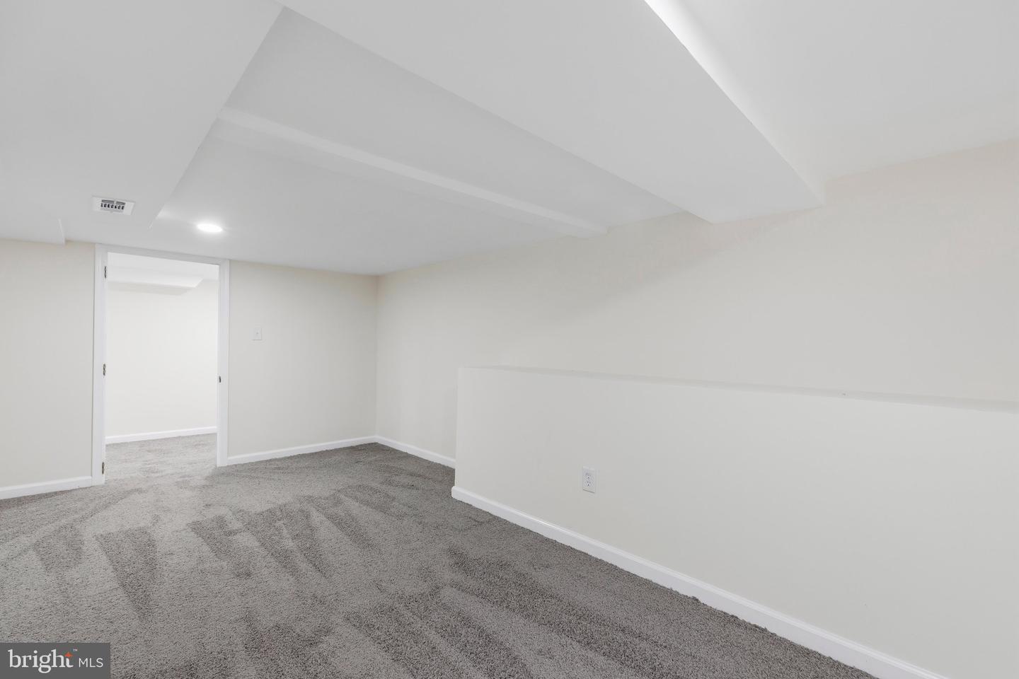 4708 Howard Ave Property Photo 21