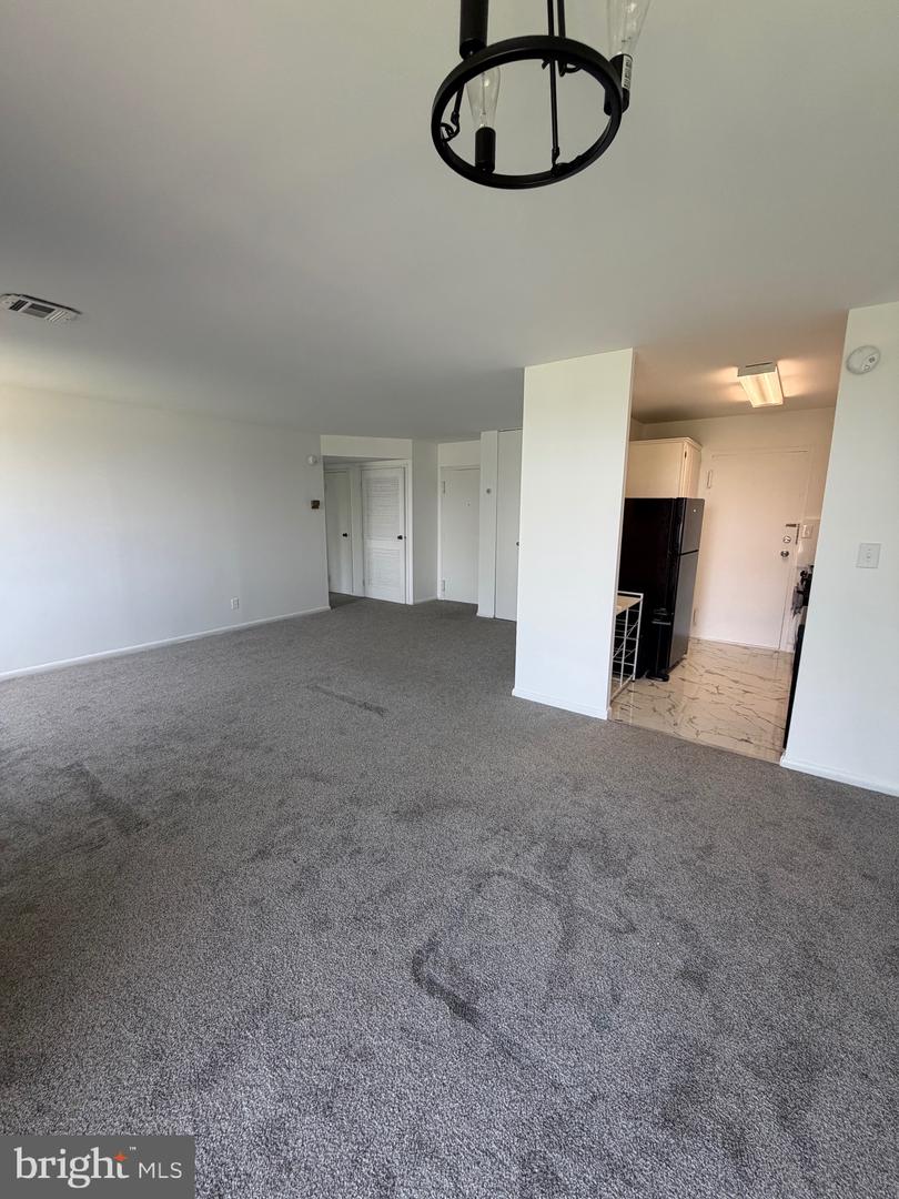 3450 TOLEDO TER #521 Property Photo 1