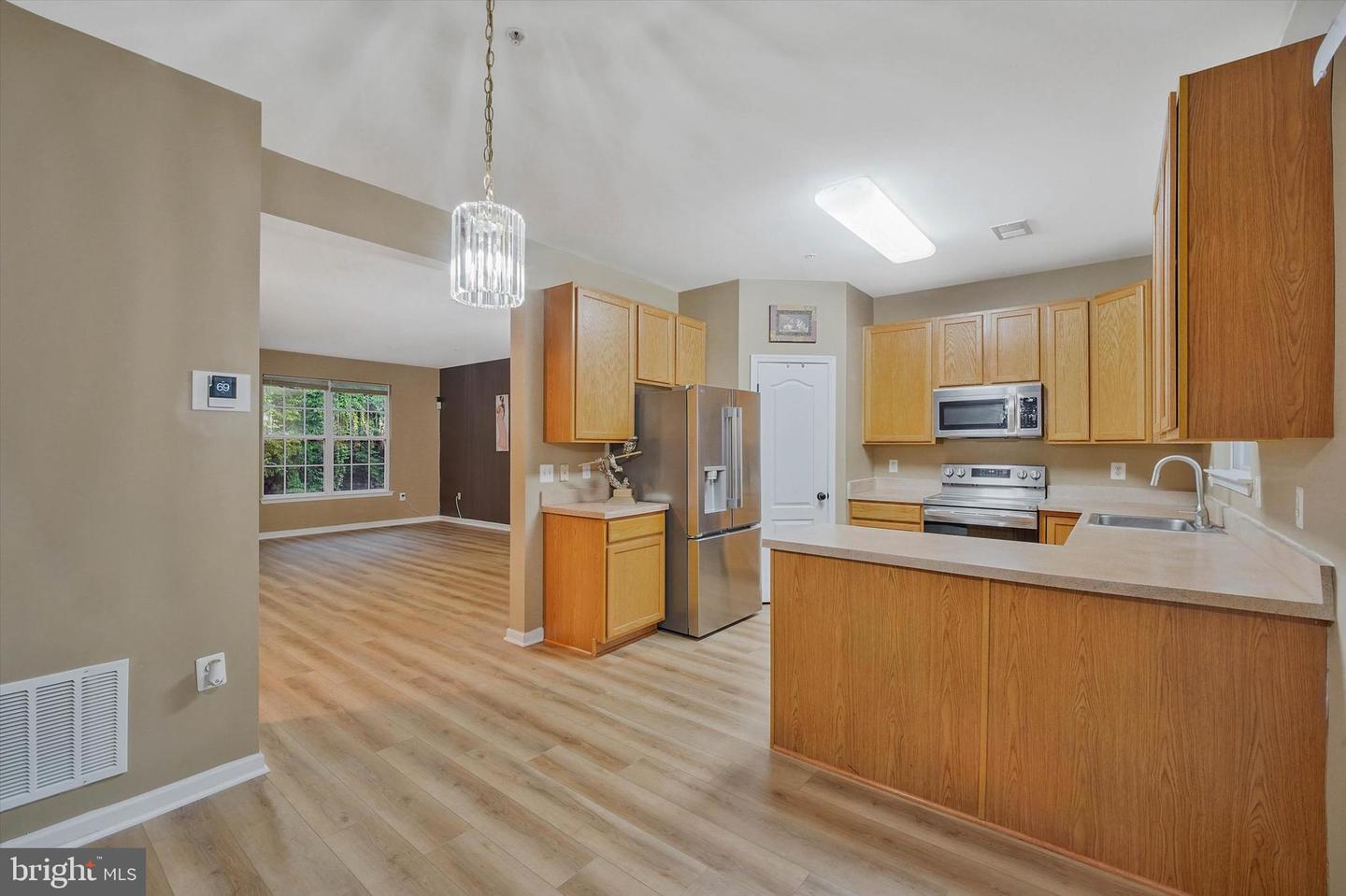9617 Woodyard Cir Property Photo 10