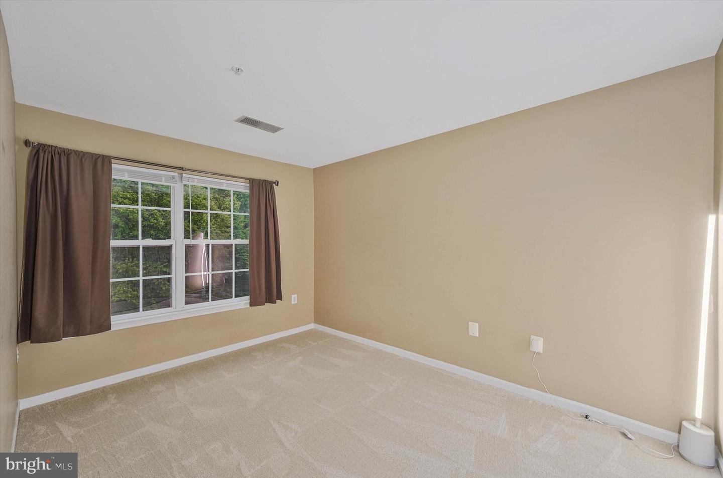 9617 Woodyard Cir Property Photo 21