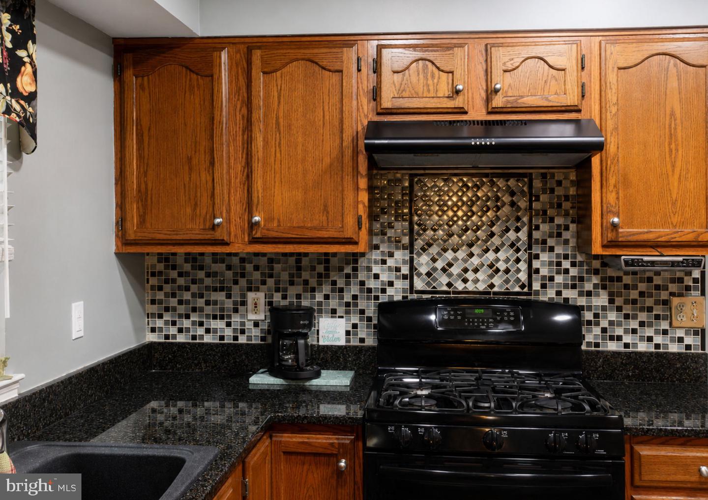 12705 Quarterhorse Dr Property Photo 4