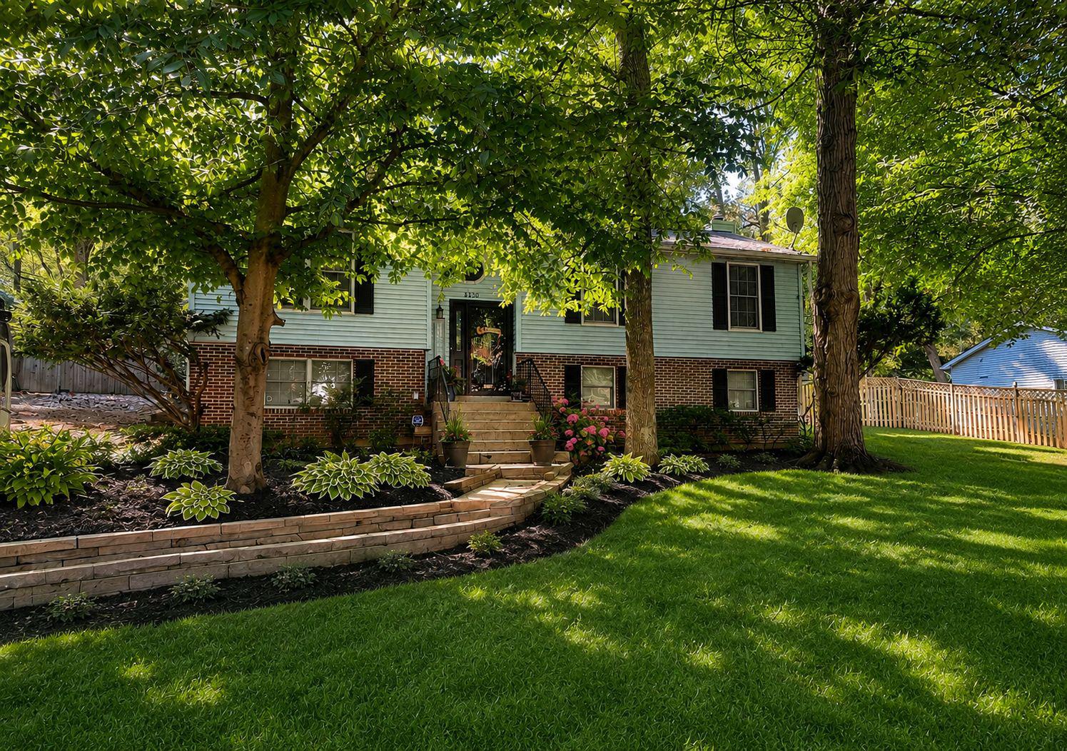 8301 HEATHERWICK DR Property Photo 1