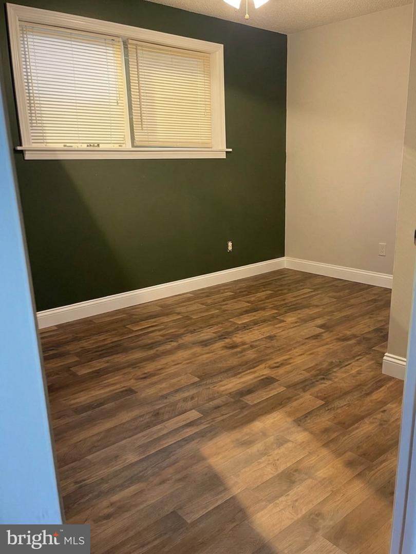 8301 Heatherwick Dr Property Photo 28