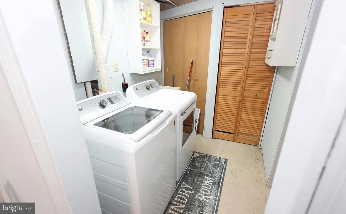 8301 Heatherwick Dr Property Photo 32