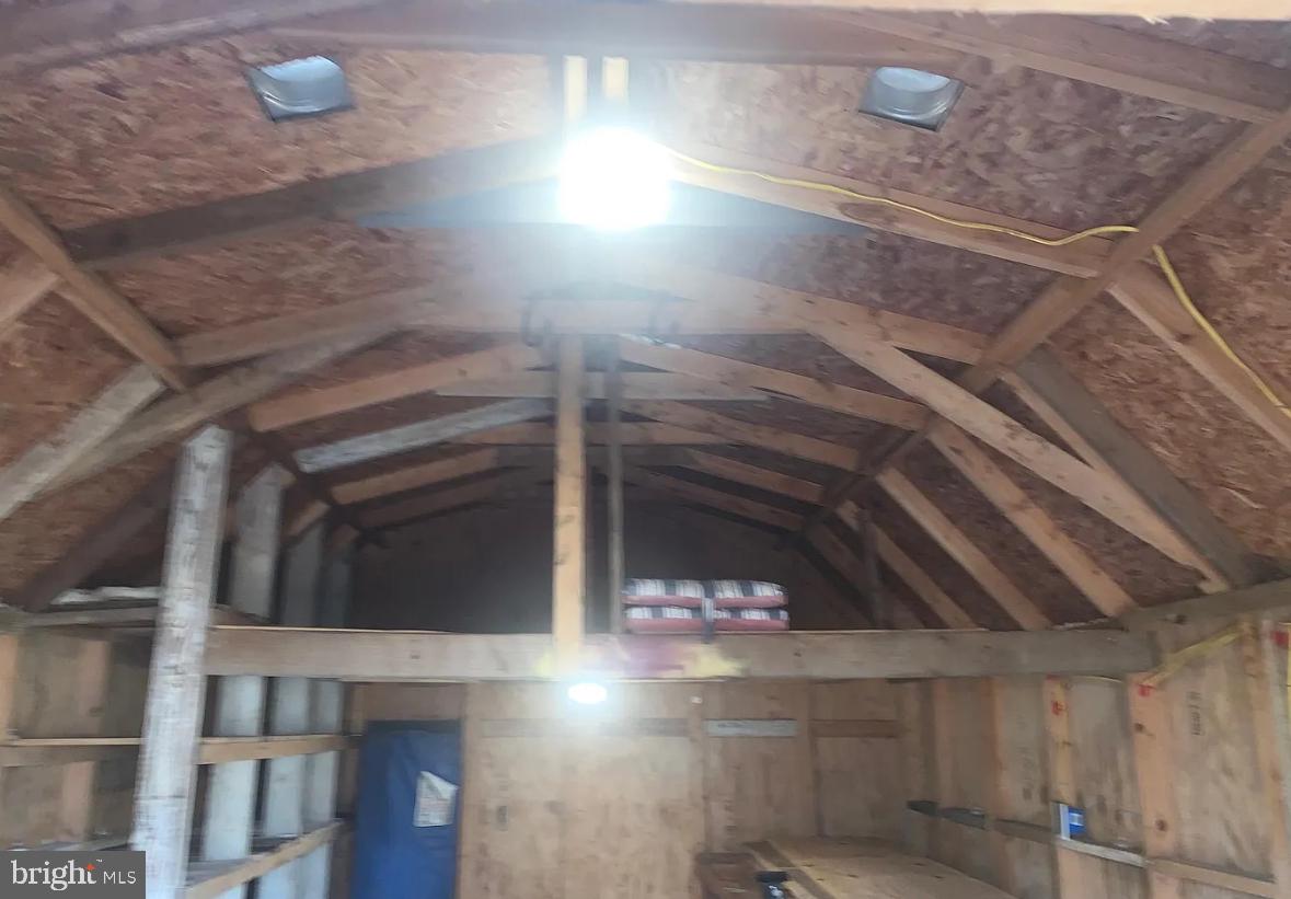 8301 Heatherwick Dr Property Photo 43