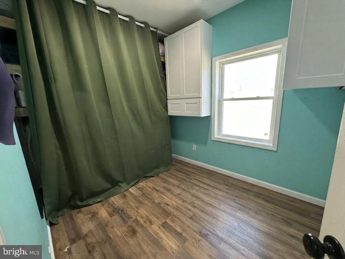 5724 Middleton Ln Property Photo 28