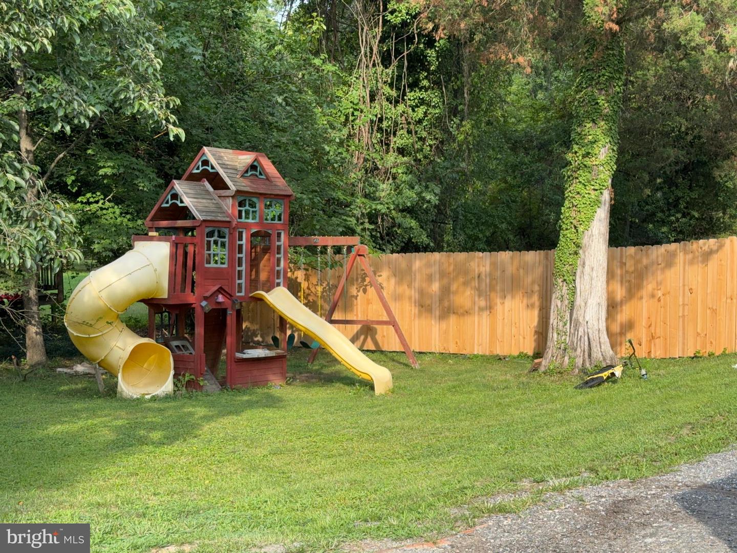 5724 Middleton Ln Property Photo 32