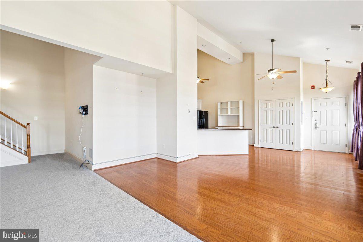 603 7th St #402 Property Photo 13