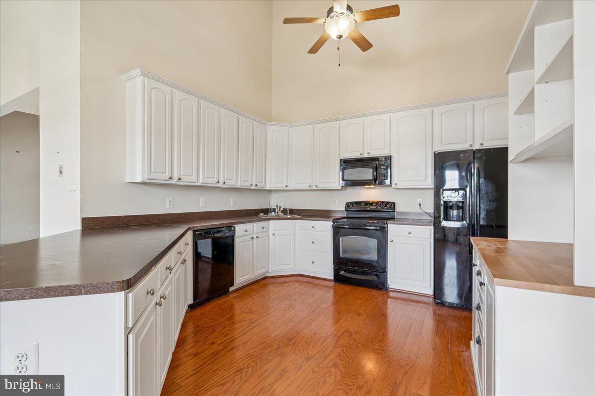 603 7th St #402 Property Photo 18