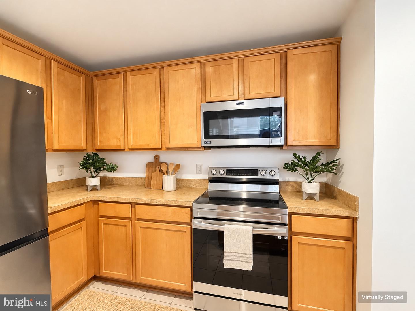 12250 Open View Ln #811 Property Photo 10