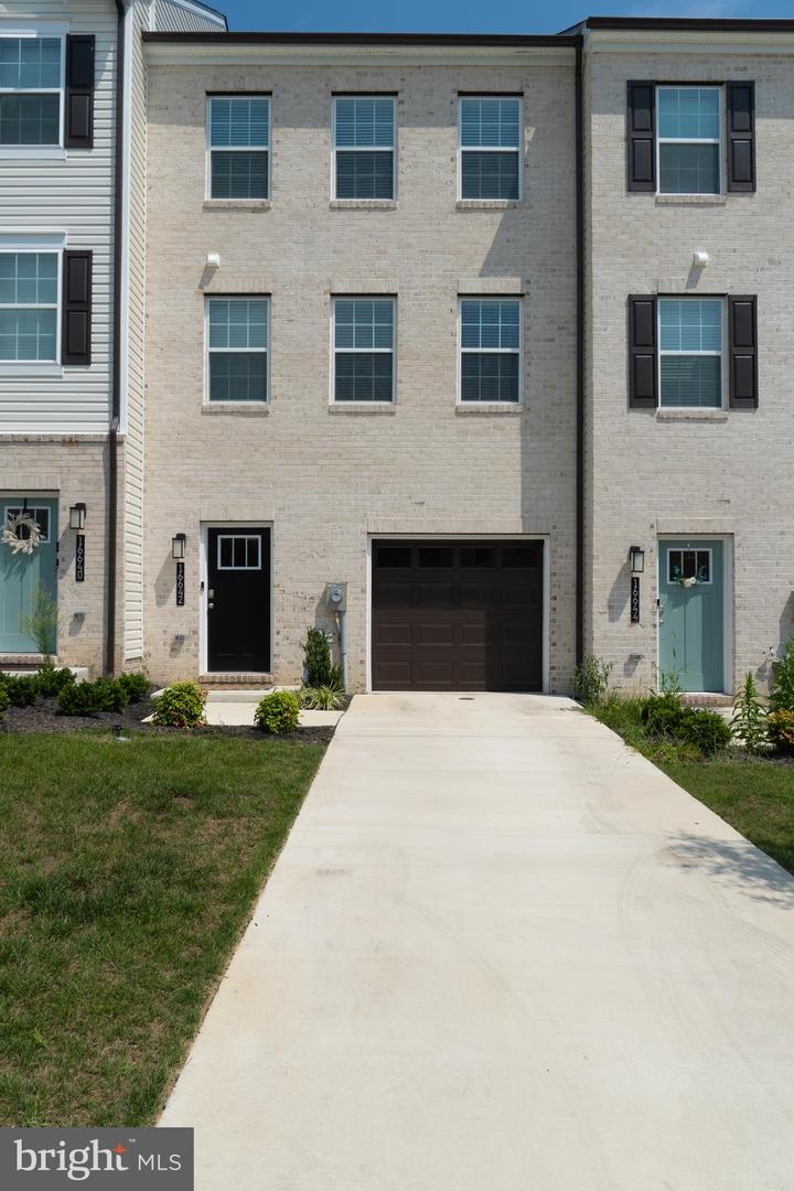 16642 GREEN GLADE DR Property Photo 1