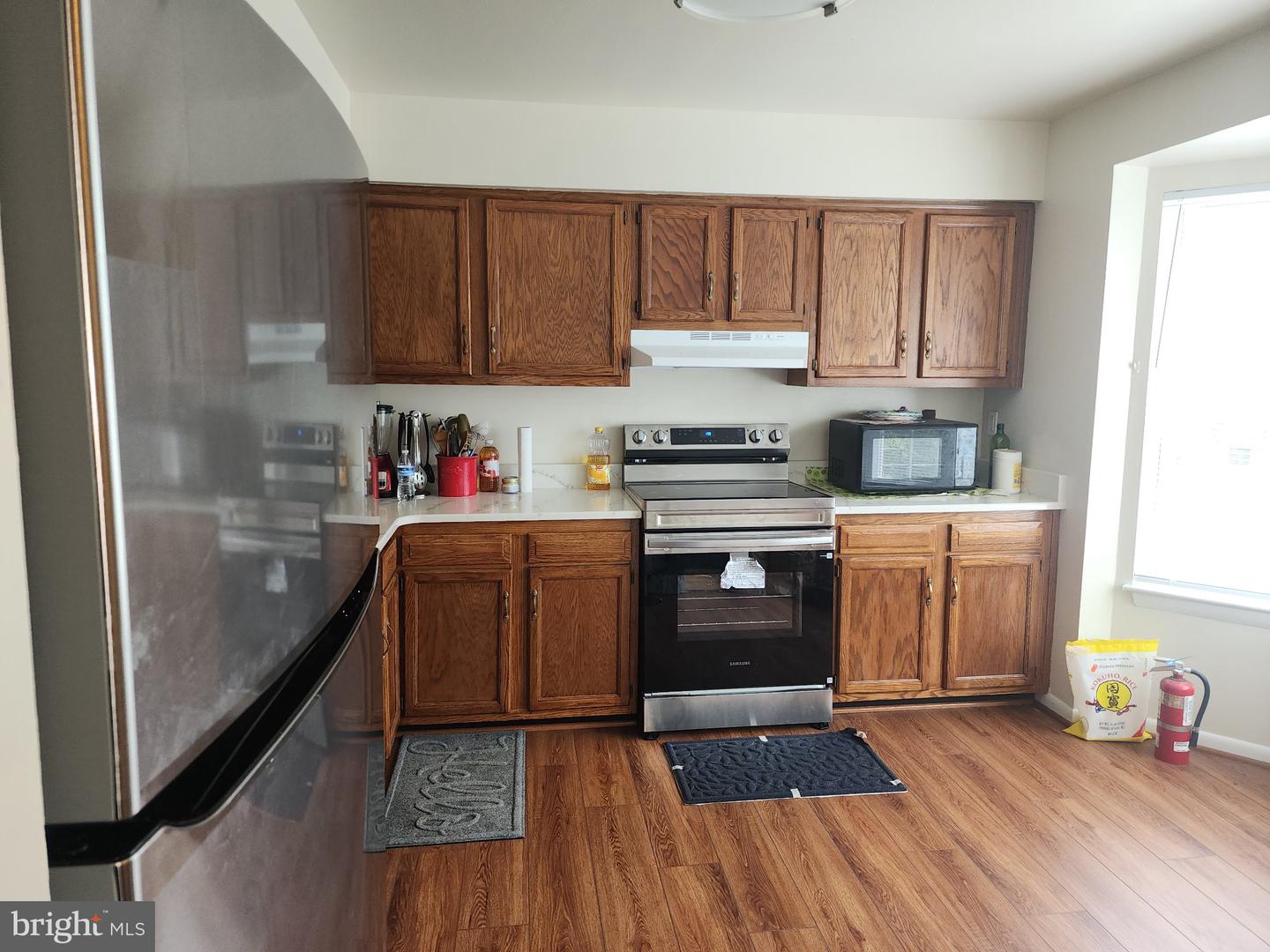 15020 Laureland Pl Property Photo 6