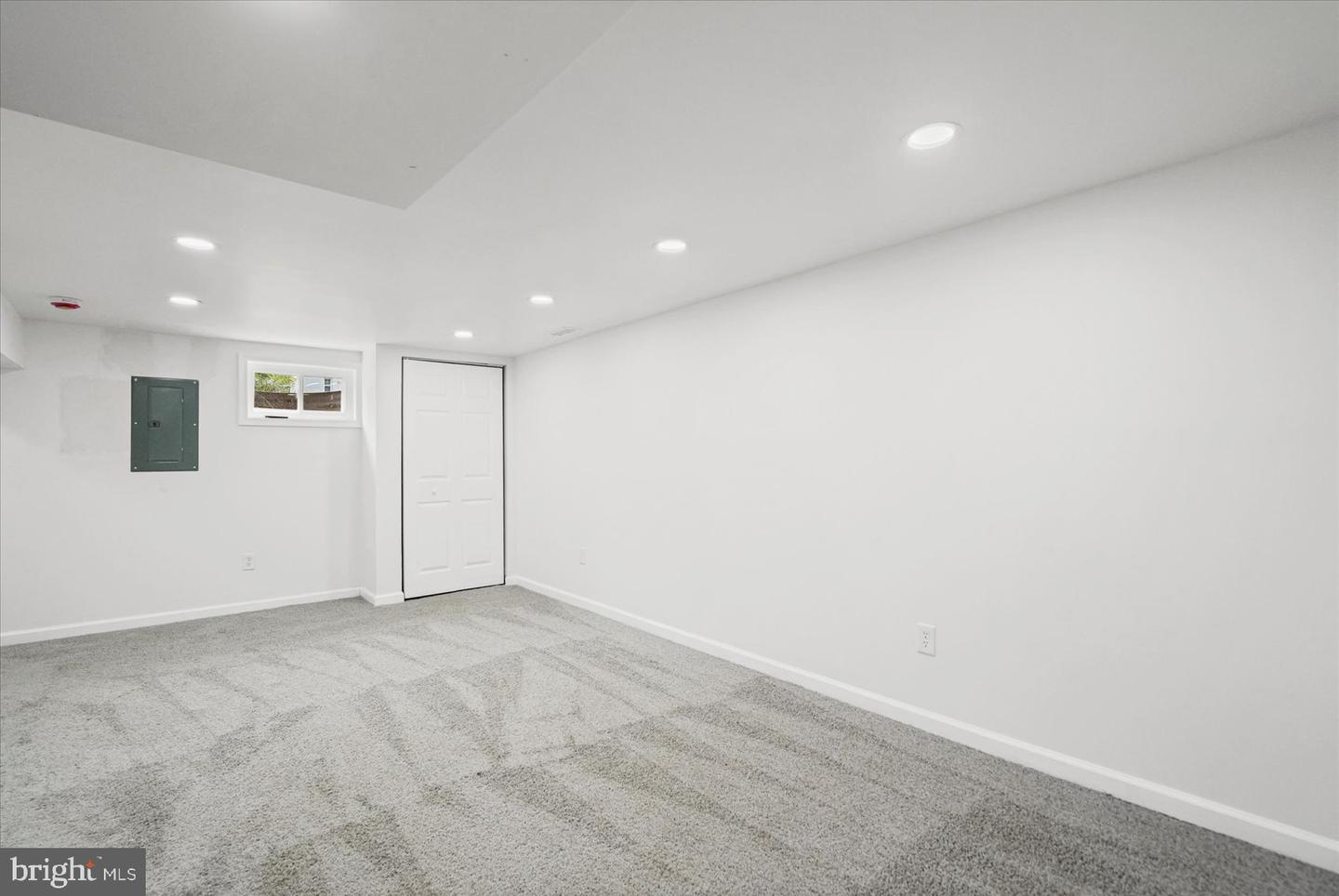 835 4th St Property Photo 19