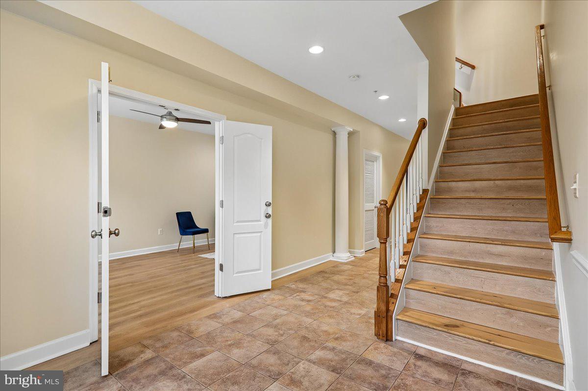 644 Spectator Property Photo 3