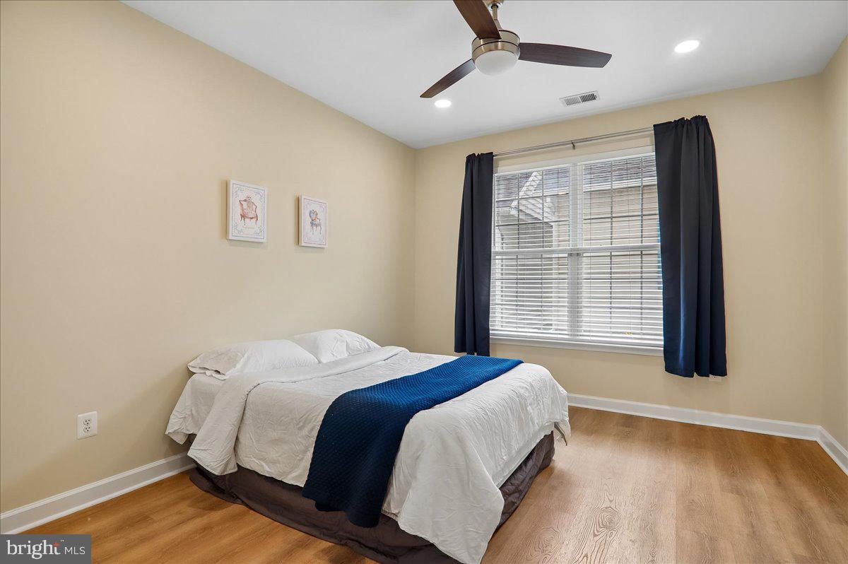 644 Spectator Property Photo 6