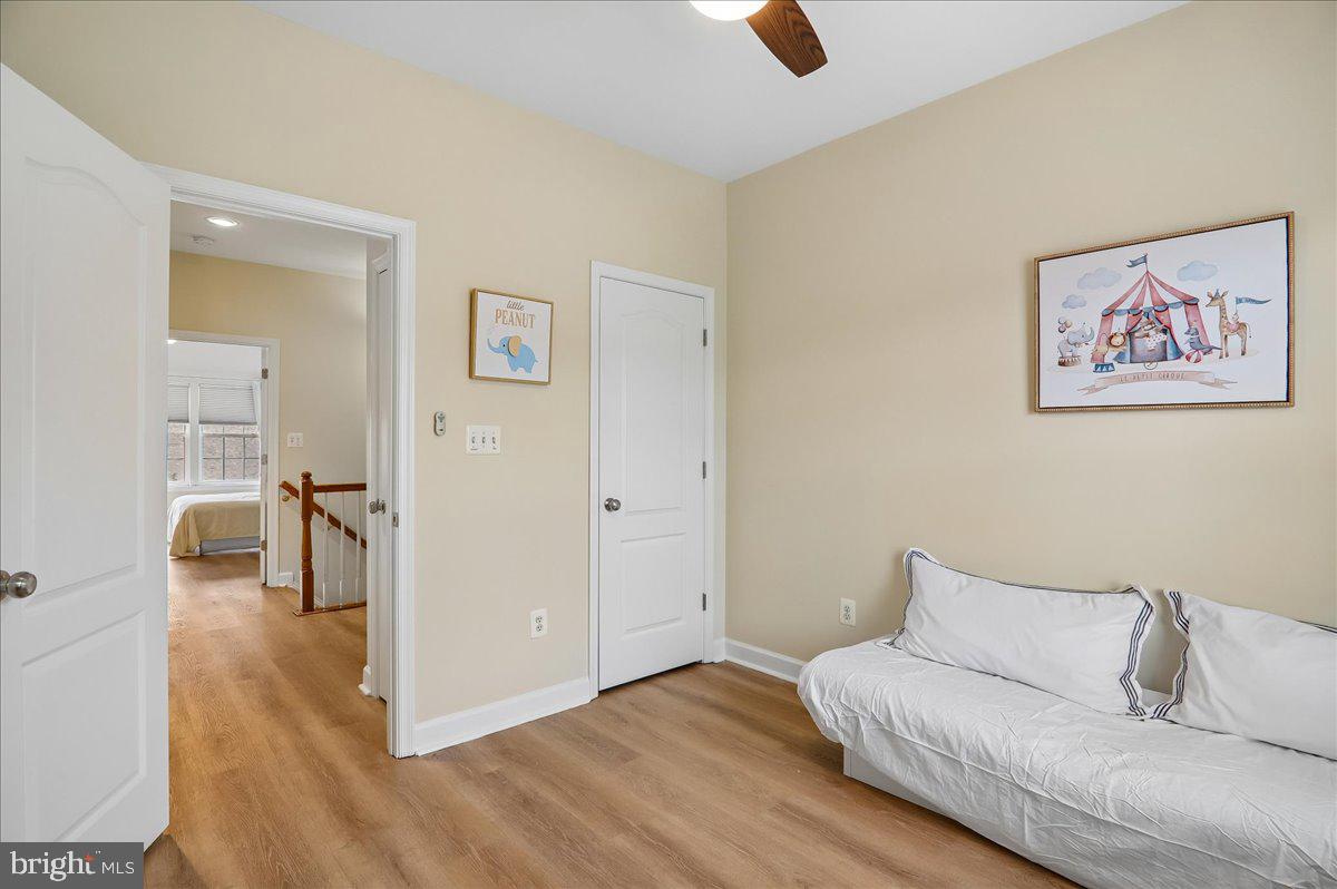 644 Spectator Property Photo 31
