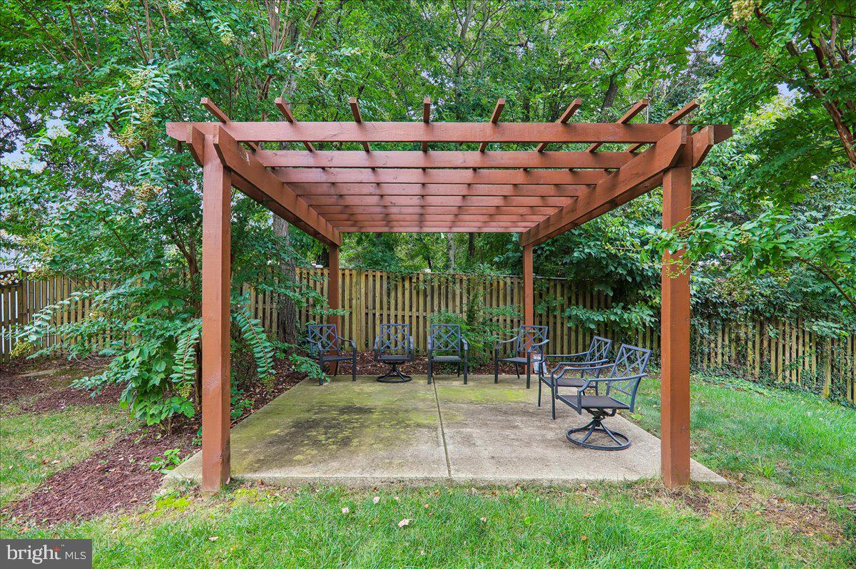 13103 Lenfant Dr Property Photo 36