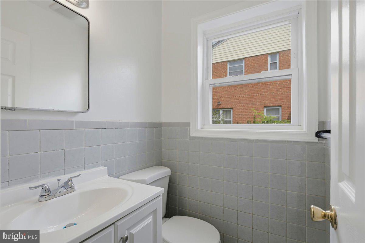 7632 W Park Dr Property Photo 5