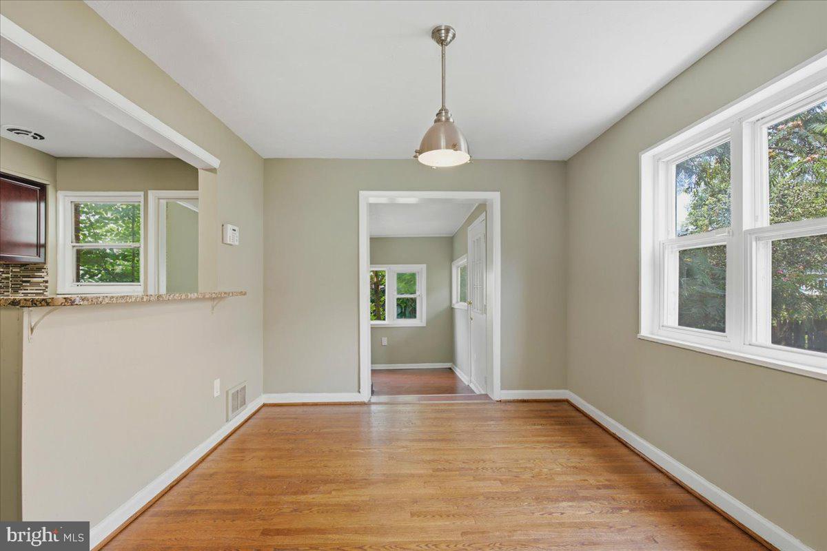 7632 W Park Dr Property Photo 7