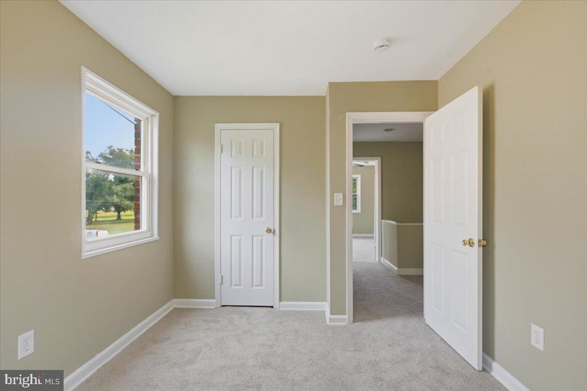 7632 W Park Dr Property Photo 21