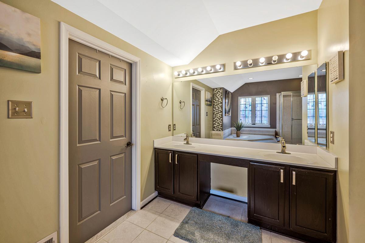 13404 Gwynn Park Ct Property Photo 24