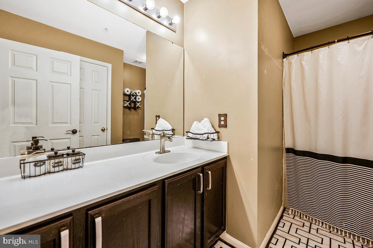 13404 Gwynn Park Ct Property Photo 32