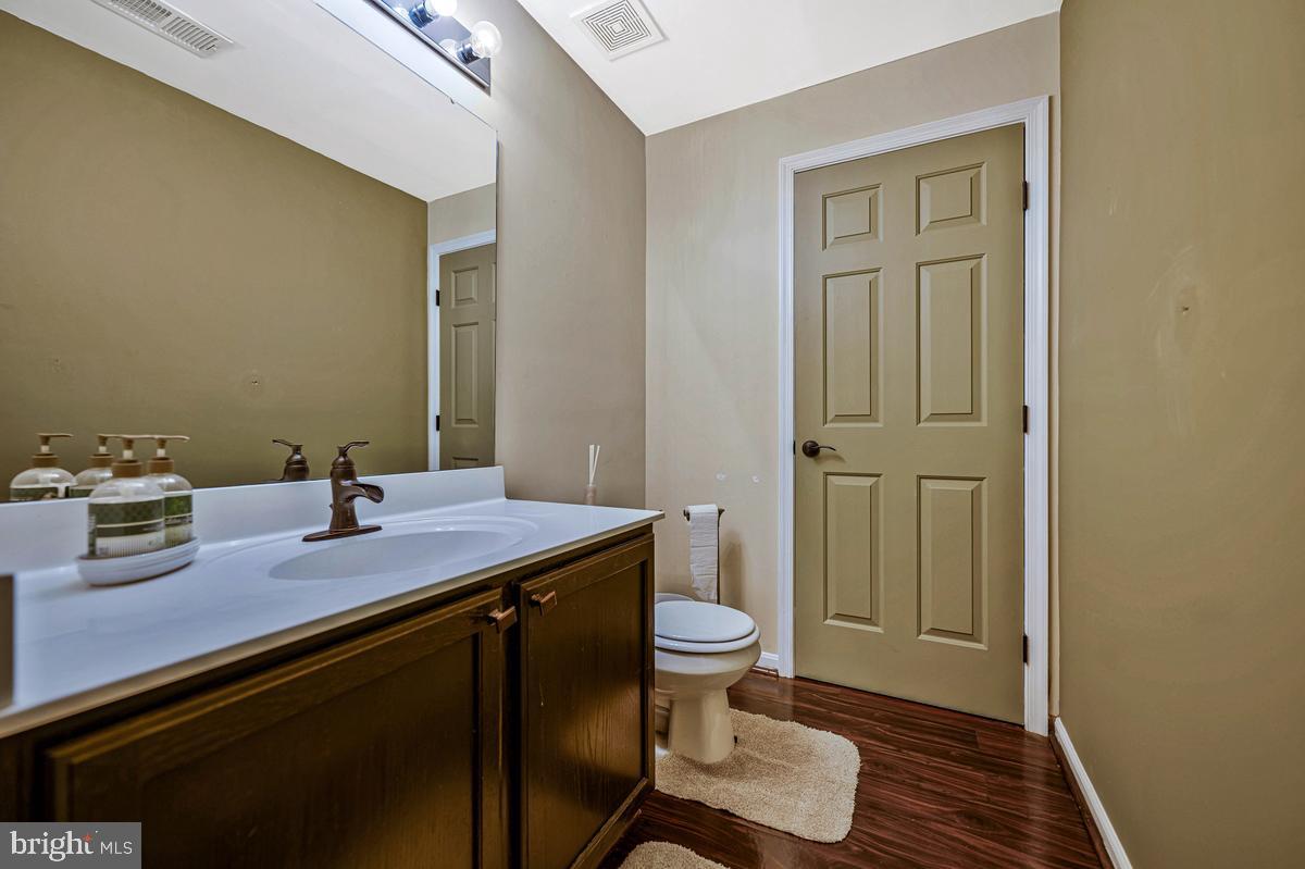13404 Gwynn Park Ct Property Photo 38