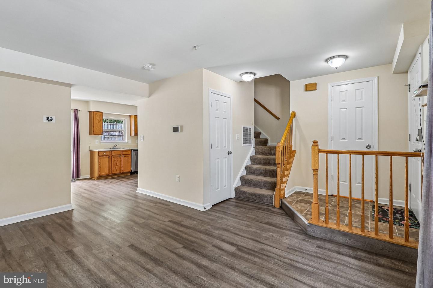 6233 E Hil Mar Cir Property Photo 5