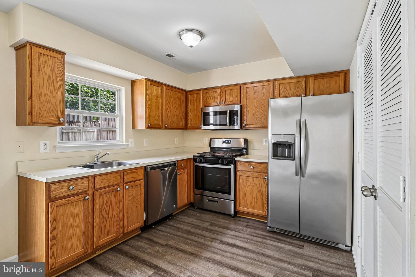 6233 E Hil Mar Cir Property Photo 14