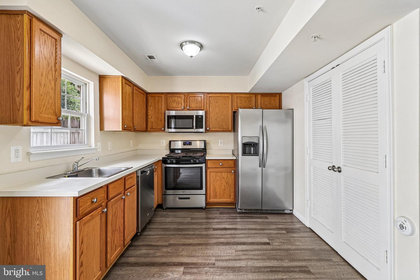 6233 E Hil Mar Cir Property Photo 15