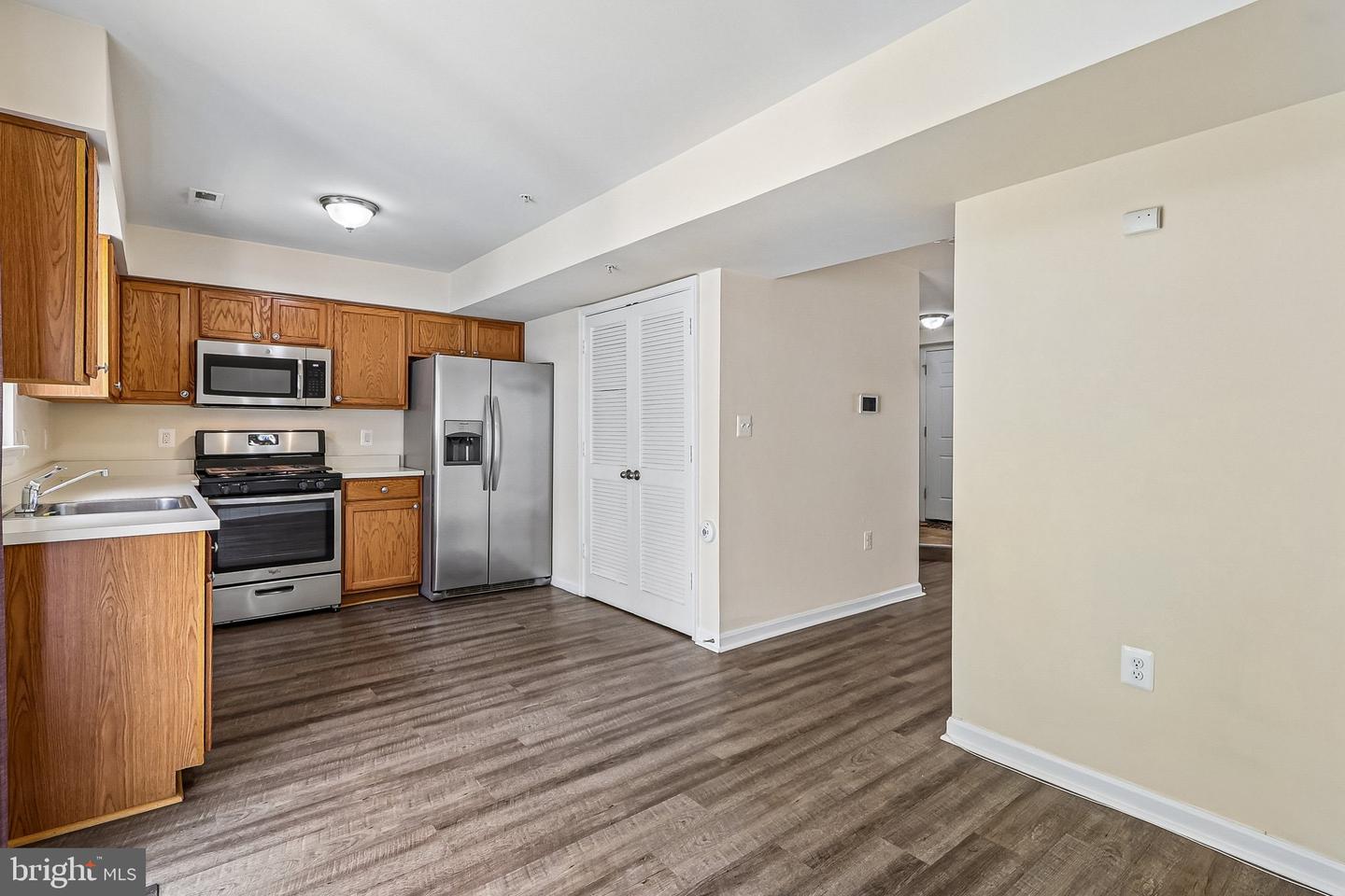 6233 E Hil Mar Cir Property Photo 17