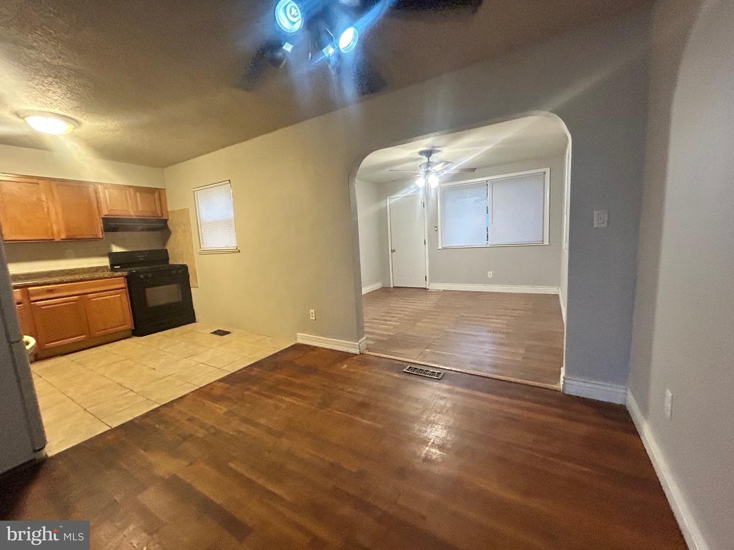 7228 Hylton St Property Photo 8