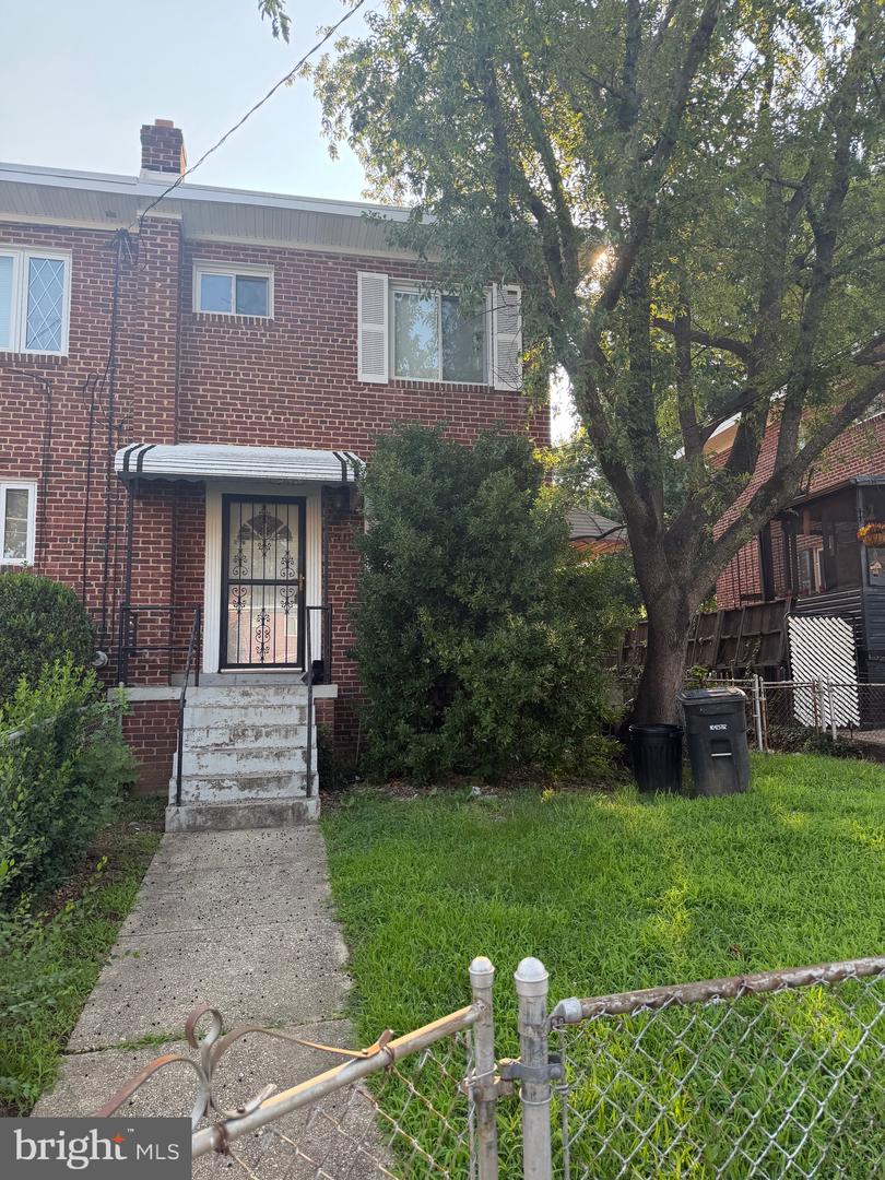 5310 DEAL DR Property Photo 1