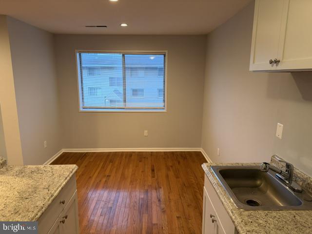 5424 85th #102 Property Photo 7