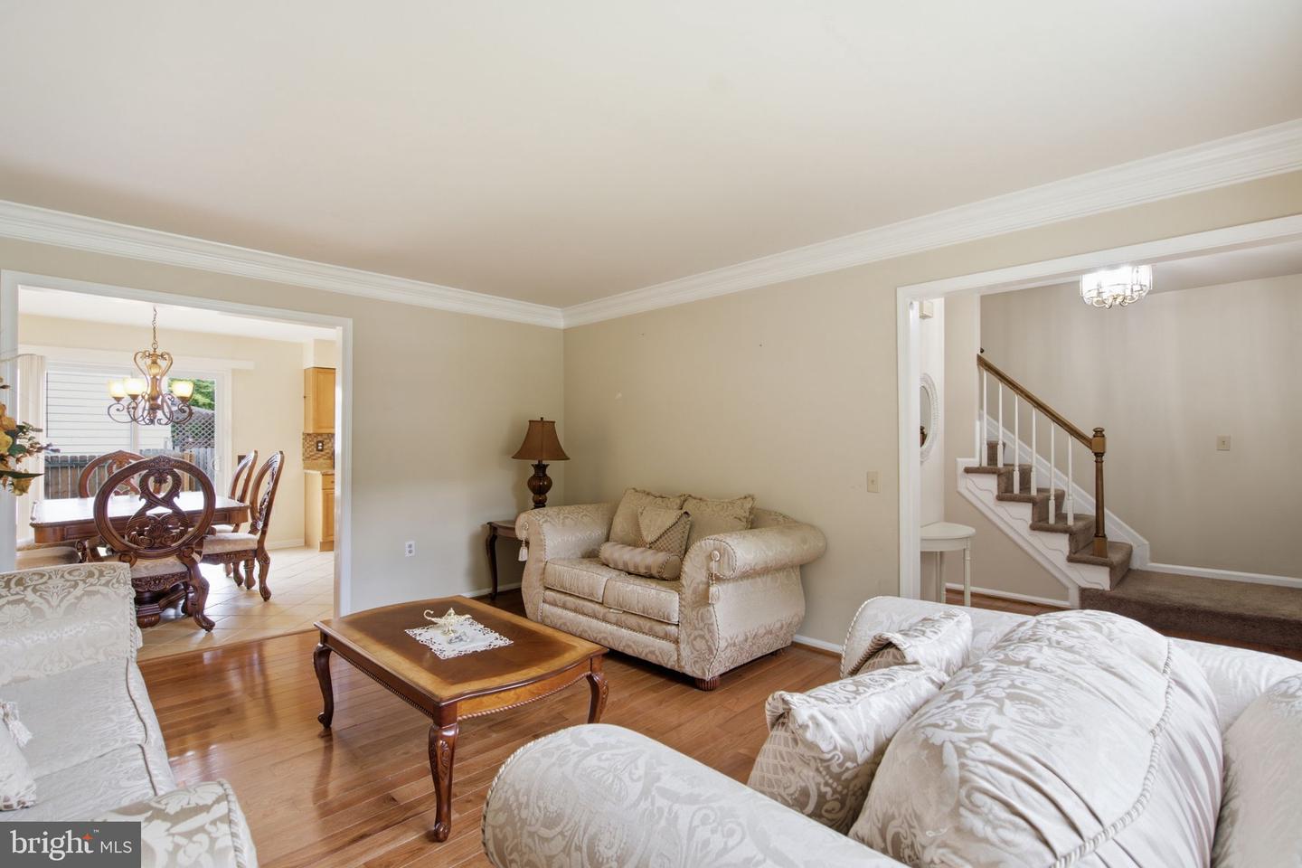 10205 Balsamwood Drive Property Photo 5