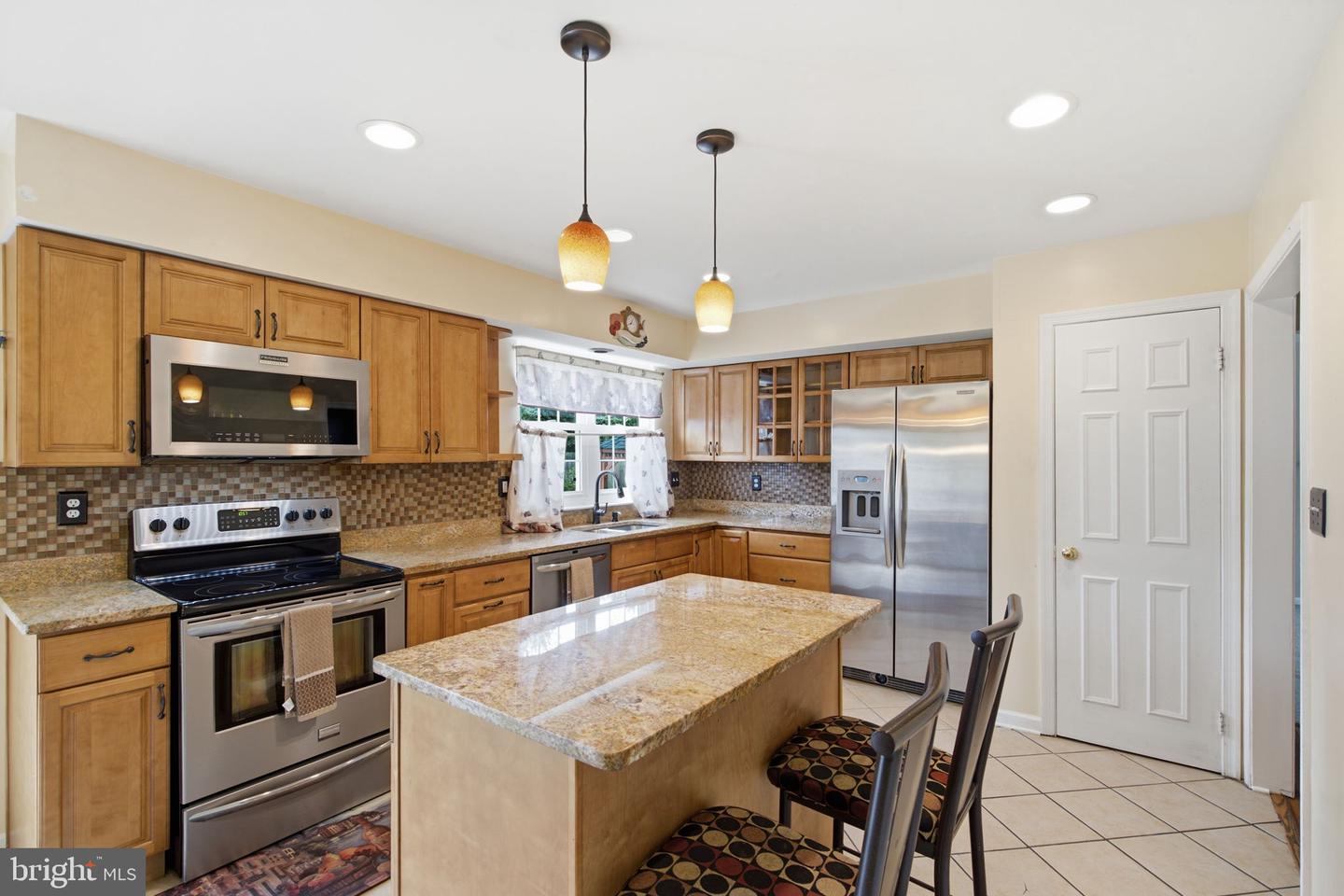 10205 Balsamwood Drive Property Photo 10