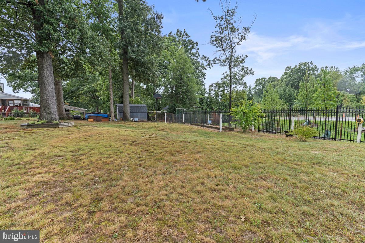 11814 N Lincoln Ave Property Photo 32