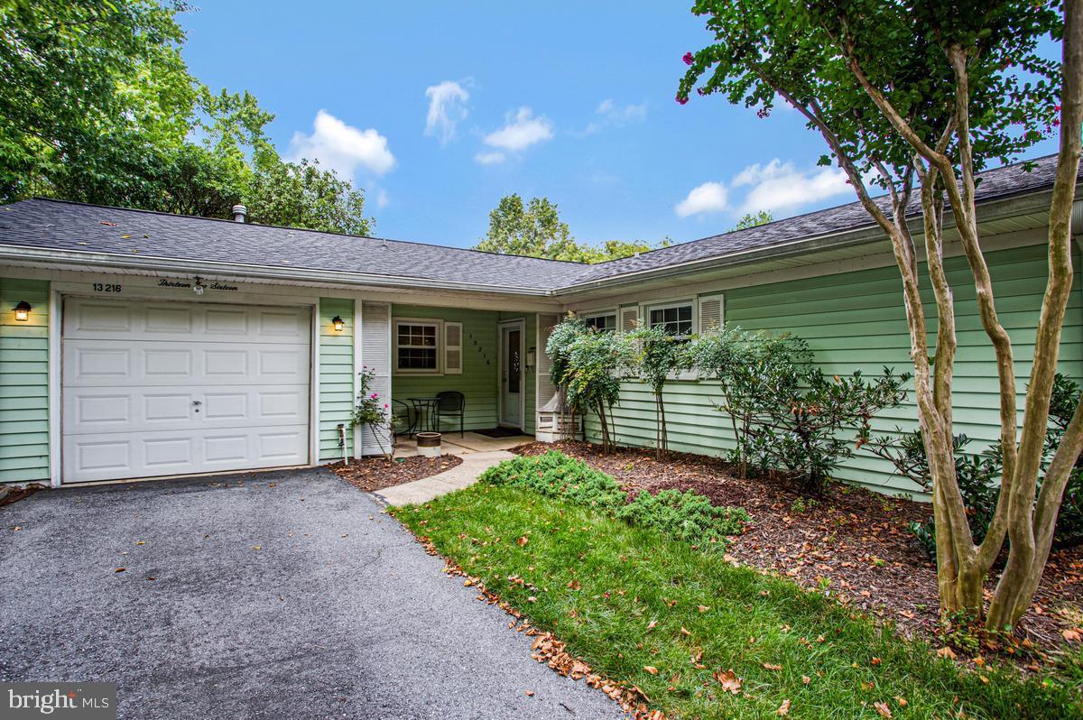 13216 Idlewild Dr Property Photo 4