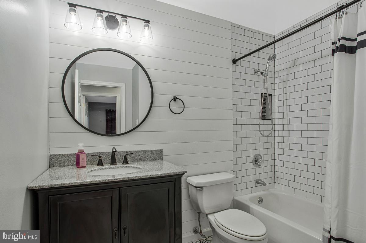 13216 Idlewild Dr Property Photo 17