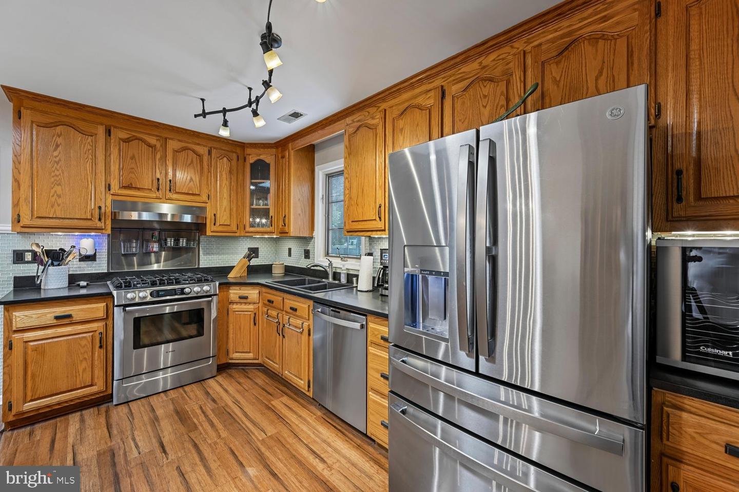 16201 Brandywine Rd Property Photo 16