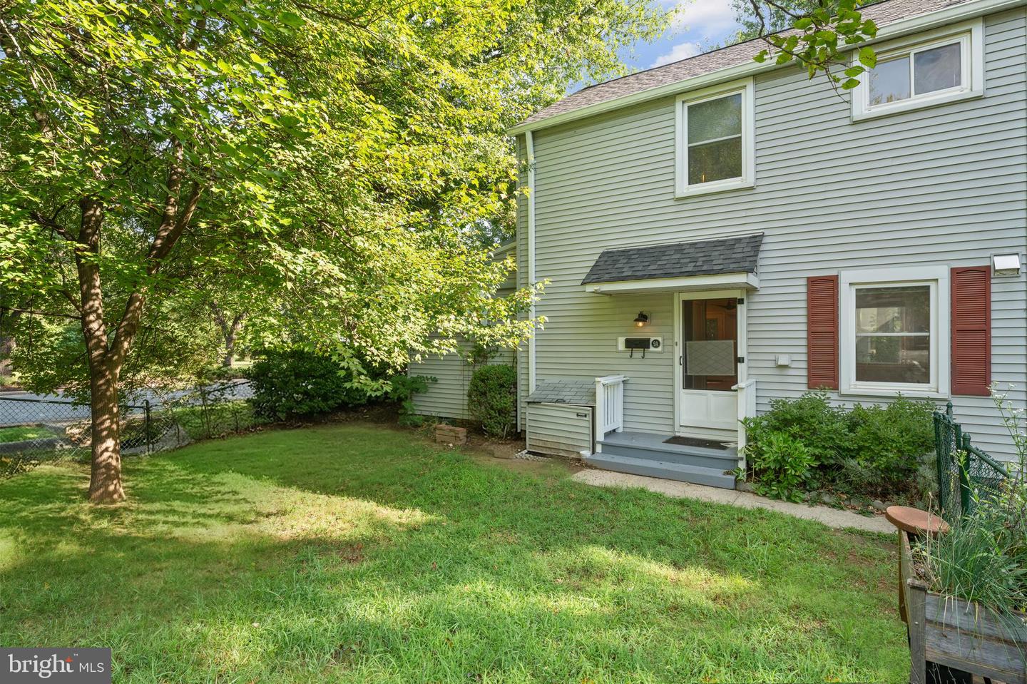9-a Southway Sway Property Photo 1