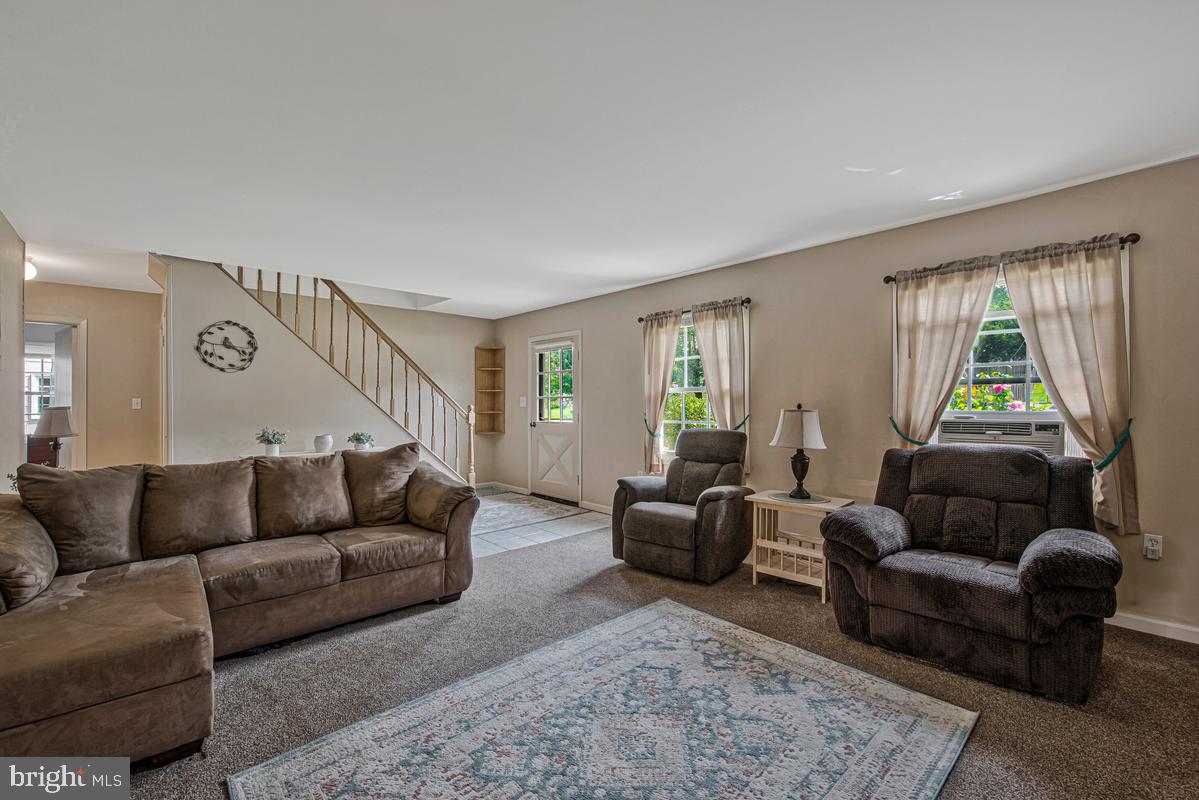 12604 Bunting Ln Property Photo 8