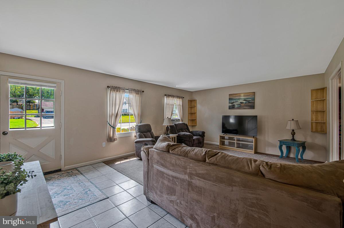 12604 Bunting Ln Property Photo 9
