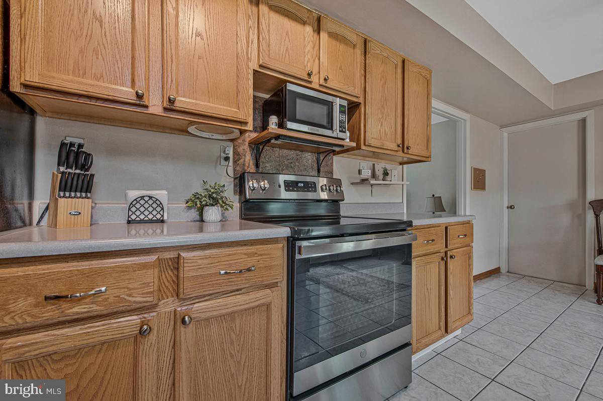 12604 Bunting Ln Property Photo 14