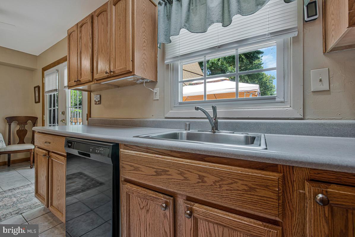 12604 Bunting Ln Property Photo 15